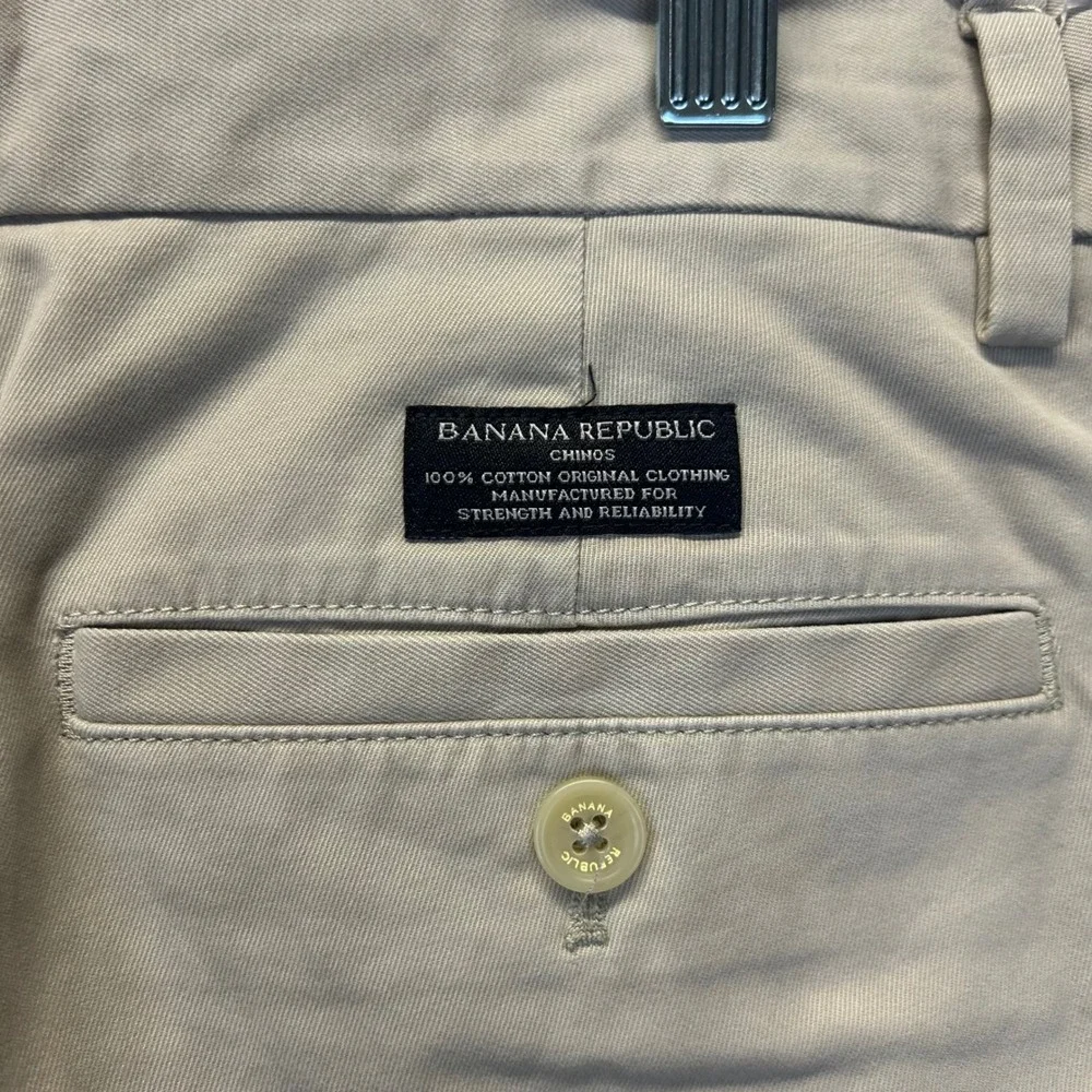Banana Republic Aiden Chino Mens 31x32 Tan Khaki Slim Fit Cotton Pants 31 x 32